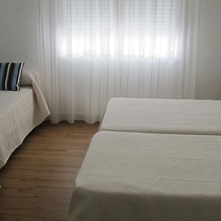 Hostal Onteniente Ла-Мамола Экстерьер фото