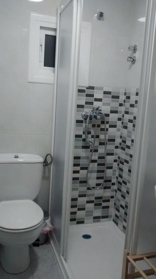 Hostal Onteniente Ла-Мамола Экстерьер фото